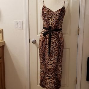 Leopard print dress M
